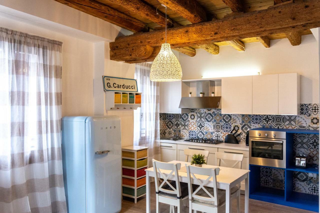La Casa Di Bassano Apartment Басано дел Грапа Екстериор снимка