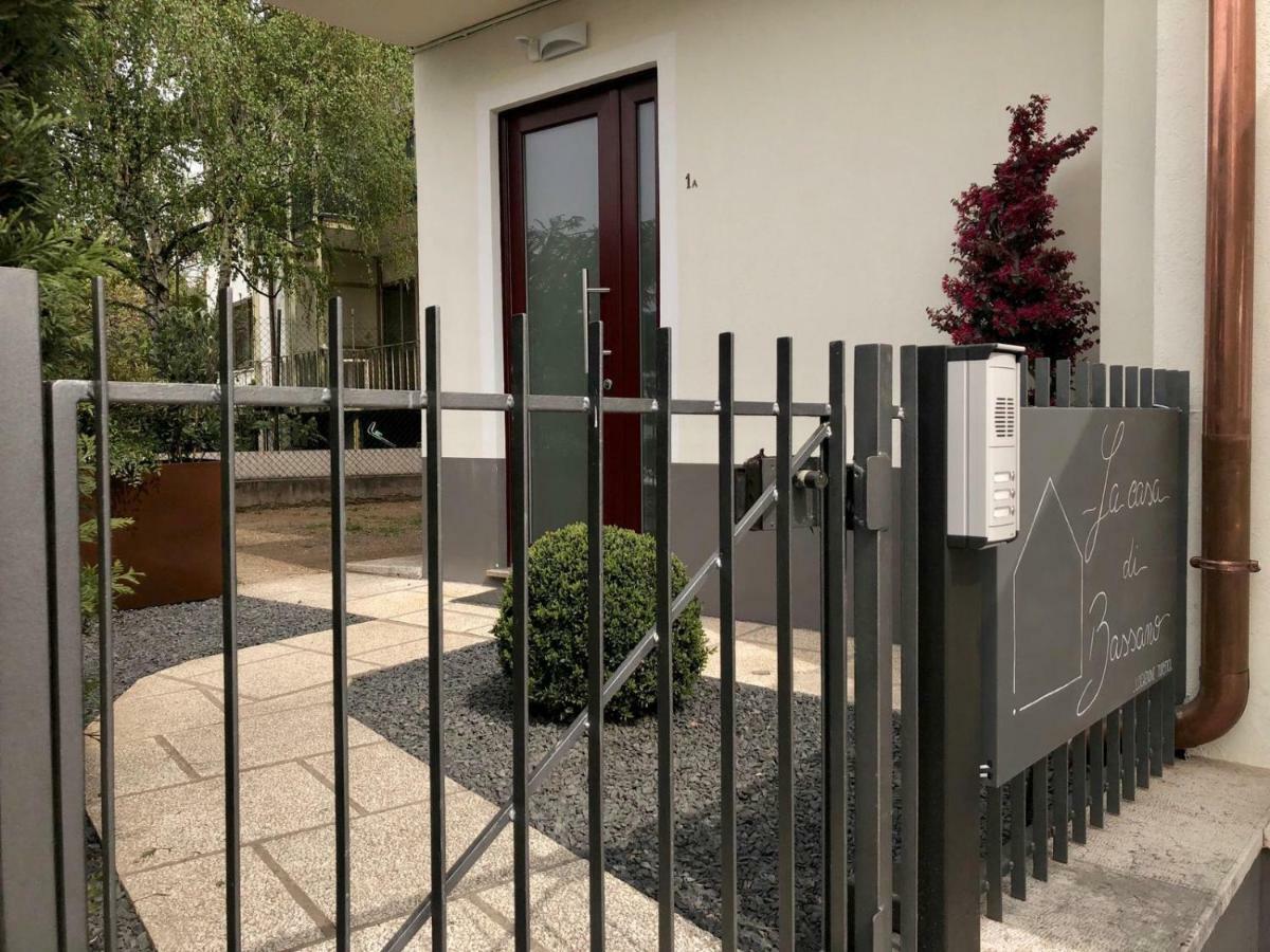 La Casa Di Bassano Apartment Басано дел Грапа Екстериор снимка